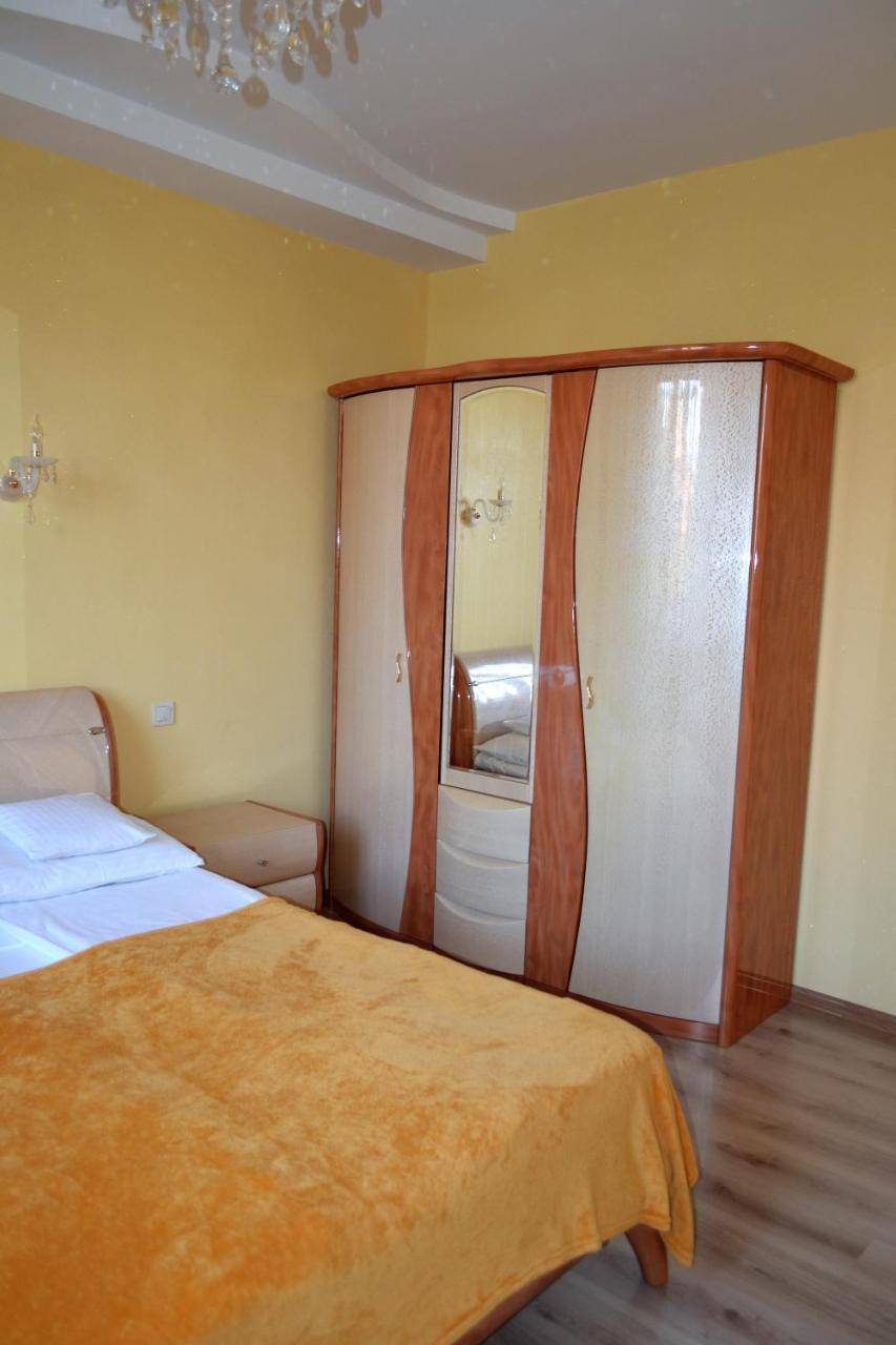 Hotel Aquarius Τσορνομόρσκ Εξωτερικό φωτογραφία