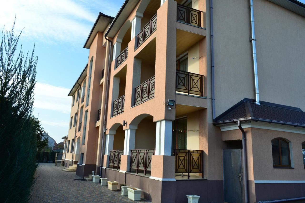 Hotel Aquarius Τσορνομόρσκ Εξωτερικό φωτογραφία