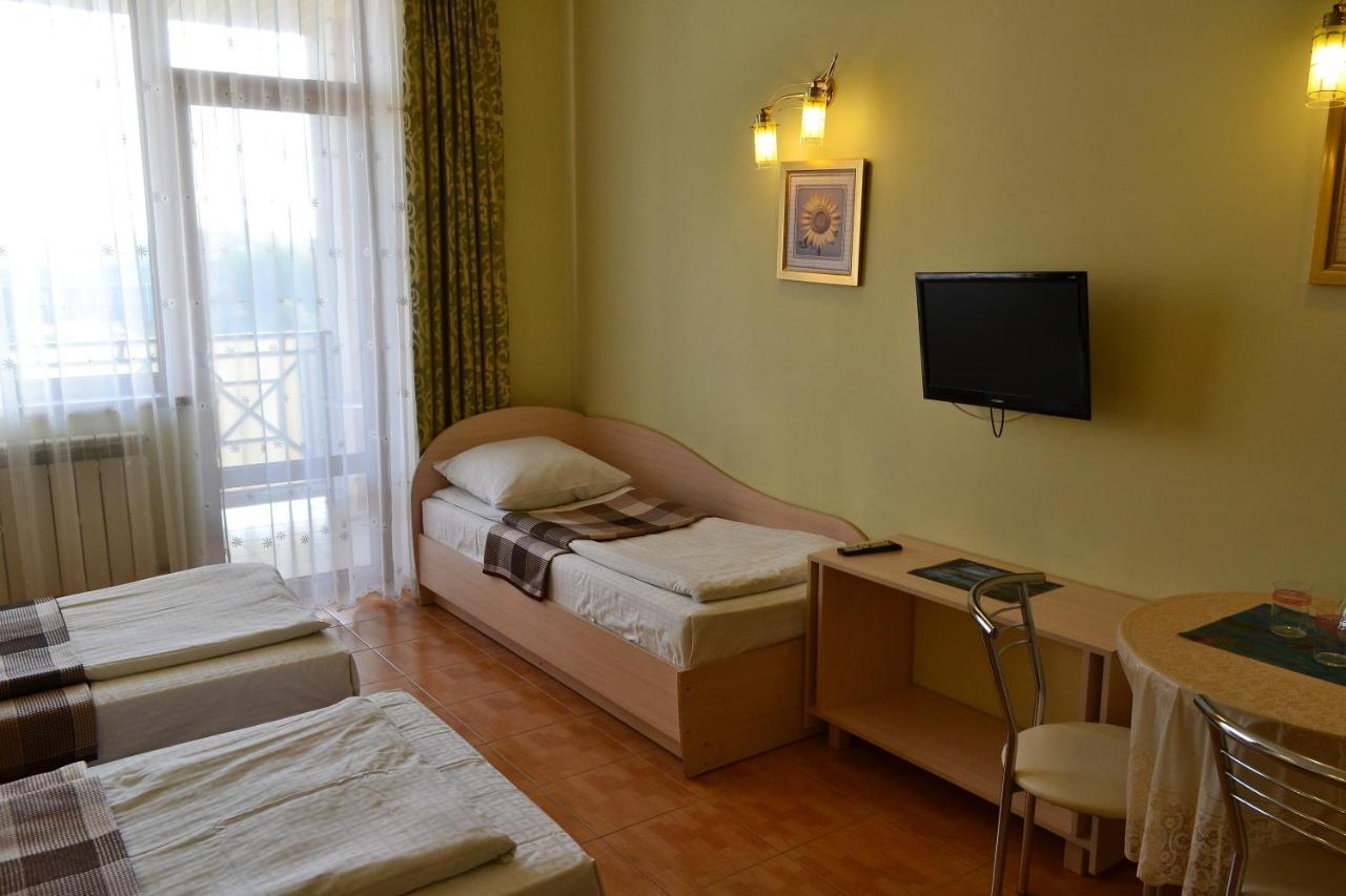 Hotel Aquarius Τσορνομόρσκ Εξωτερικό φωτογραφία